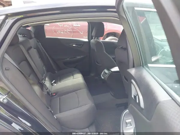 1G1ZD5ST9NF162156 2022 CHEVROLET MALIBU - Image 8