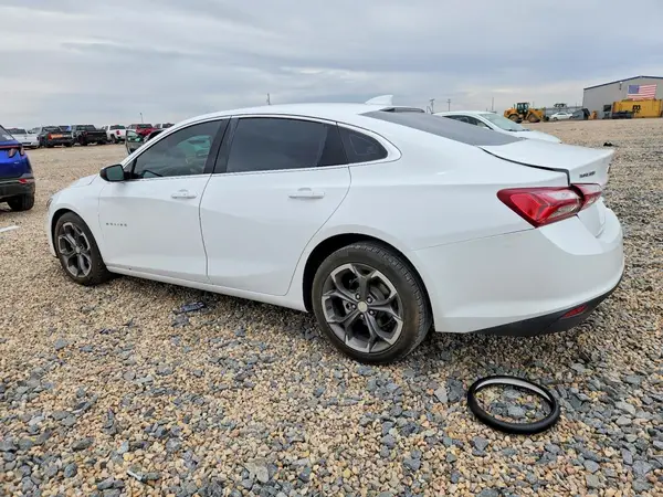 1G1ZD5ST9NF170984 2022 CHEVROLET MALIBU - Image 2