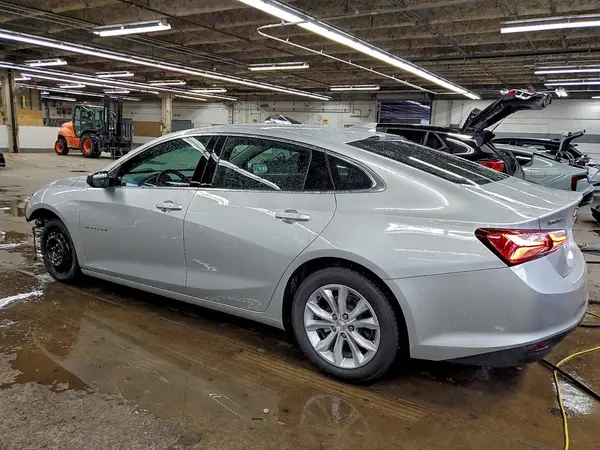 1G1ZD5ST9NF174565 2022 CHEVROLET MALIBU - Image 2