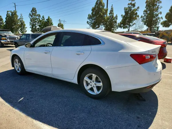 1G1ZD5ST9RF131785 2024 CHEVROLET MALIBU - Image 2