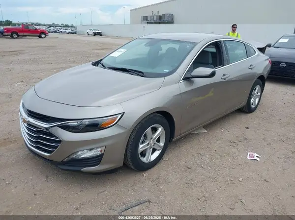 1G1ZD5ST9RF132032 2024 CHEVROLET MALIBU - Image 2