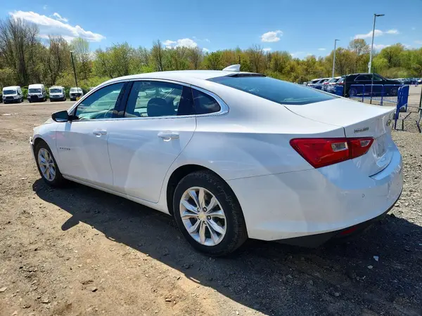 1G1ZD5ST9SF118105 2025 CHEVROLET MALIBU - Image 2