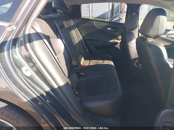 1G1ZD5STXJF109752 2018 CHEVROLET MALIBU - Image 8