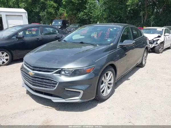 1G1ZD5STXJF118130 2018 CHEVROLET MALIBU - Image 2