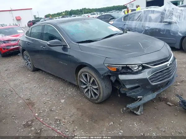 1G1ZD5STXJF119505 2018 CHEVROLET MALIBU - Image 1