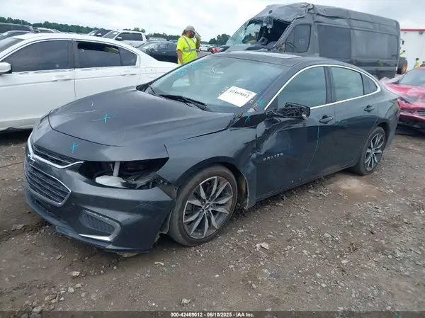 1G1ZD5STXJF119505 2018 CHEVROLET MALIBU - Image 2