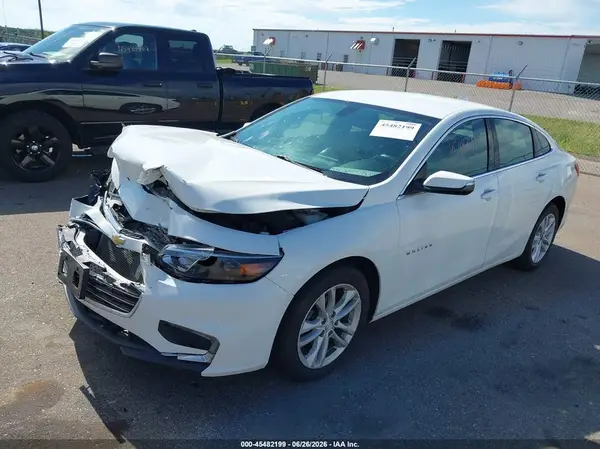 1G1ZD5STXJF124476 2018 CHEVROLET MALIBU - Image 2