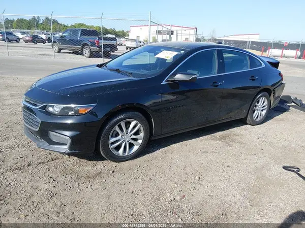 1G1ZD5STXJF126356 2018 CHEVROLET MALIBU - Image 2