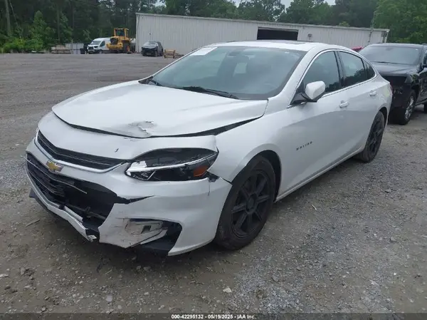 1G1ZD5STXJF130276 2018 CHEVROLET MALIBU - Image 2