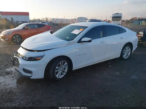 1G1ZD5STXJF132397 2018 CHEVROLET MALIBU - Image 2