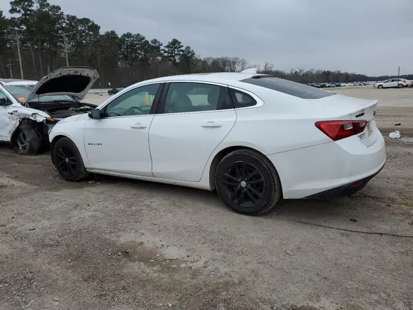 1G1ZD5STXJF136529 2018 CHEVROLET MALIBU - Image 2