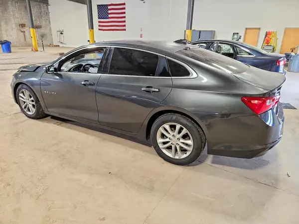 1G1ZD5STXJF141598 2018 CHEVROLET MALIBU - Image 2