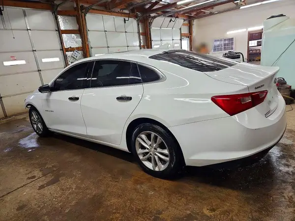 1G1ZD5STXJF142069 2018 CHEVROLET MALIBU - Image 2