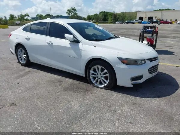 1G1ZD5STXJF143299 2018 CHEVROLET MALIBU - Image 1