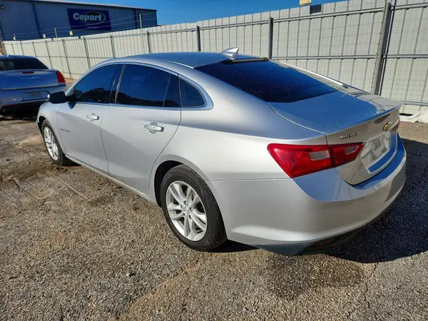 1G1ZD5STXJF150303 2018 CHEVROLET MALIBU - Image 2