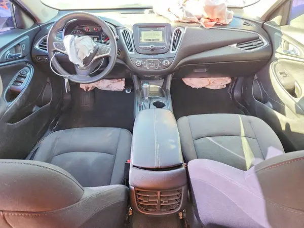 1G1ZD5STXJF150303 2018 CHEVROLET MALIBU - Image 8