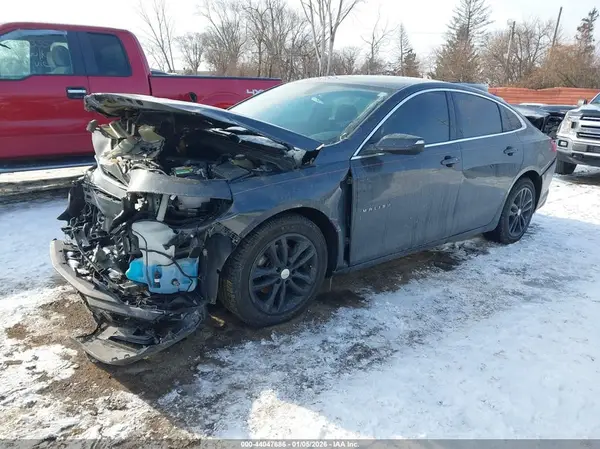 1G1ZD5STXJF152956 2018 CHEVROLET MALIBU - Image 2