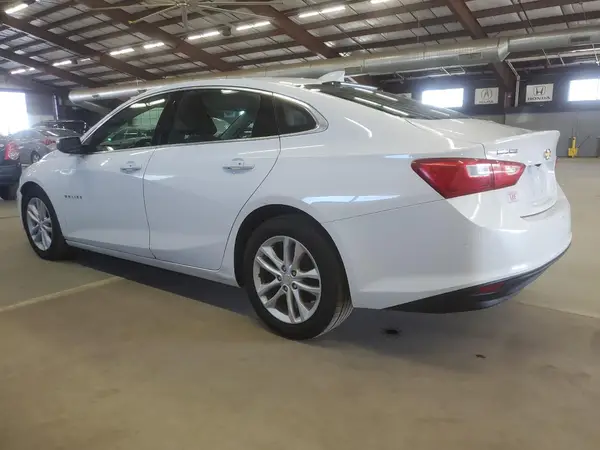 1G1ZD5STXJF167201 2018 CHEVROLET MALIBU - Image 2