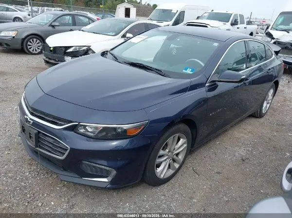 1G1ZD5STXJF182071 2018 CHEVROLET MALIBU - Image 2