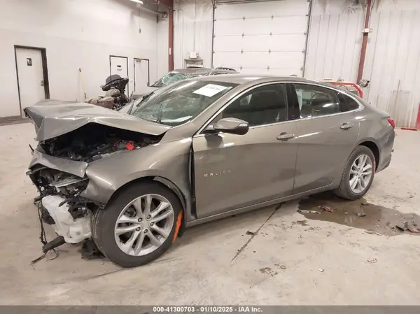 1G1ZD5STXJF194074 2018 CHEVROLET MALIBU - Image 2