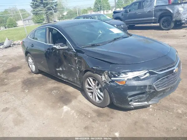 1G1ZD5STXJF198450 2018 CHEVROLET MALIBU - Image 1