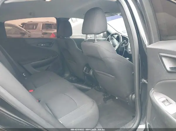 1G1ZD5STXJF201007 2018 CHEVROLET MALIBU - Image 8