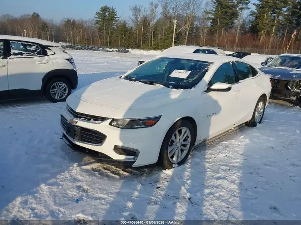 1G1ZD5STXJF214940 2018 CHEVROLET MALIBU - Image 2
