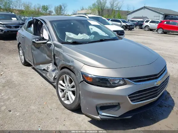 1G1ZD5STXJF225372 2018 CHEVROLET MALIBU - Image 1
