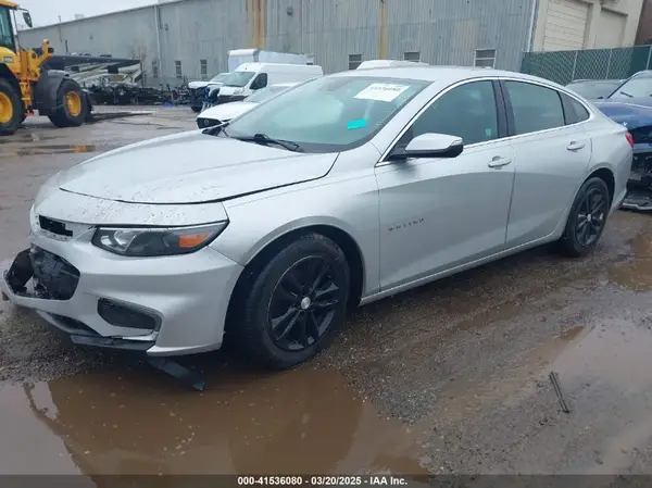 1G1ZD5STXJF226361 2018 CHEVROLET MALIBU - Image 2