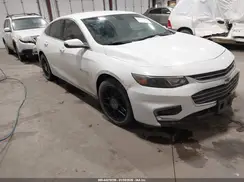1G1ZD5STXJF227073 2018 CHEVROLET MALIBU