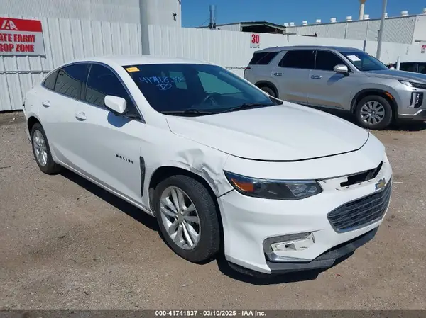 1G1ZD5STXJF232810 2018 CHEVROLET MALIBU - Image 1