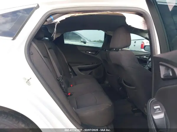 1G1ZD5STXJF232810 2018 CHEVROLET MALIBU - Image 8