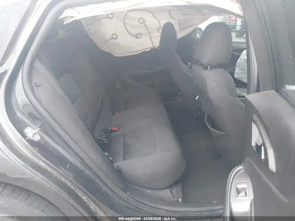 1G1ZD5STXJF237361 2018 CHEVROLET MALIBU - Image 8