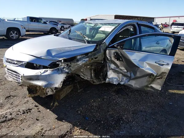 1G1ZD5STXJF240759 2018 CHEVROLET MALIBU - Image 2