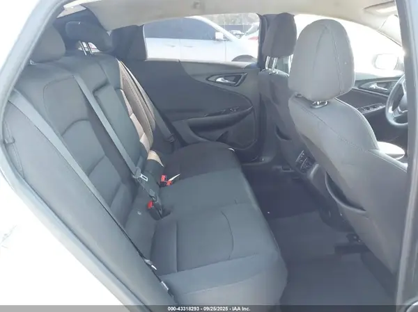1G1ZD5STXJF247923 2018 CHEVROLET MALIBU - Image 8