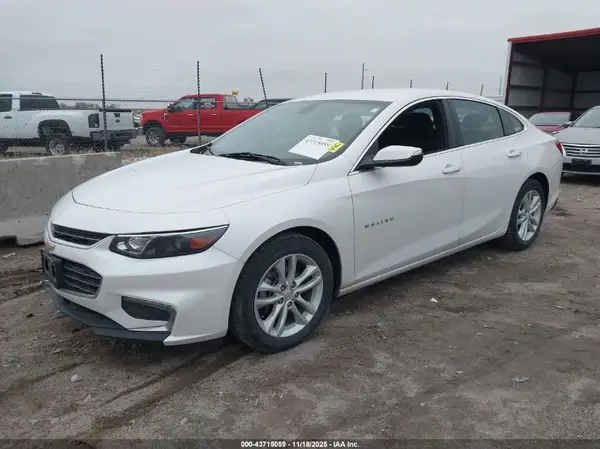 1G1ZD5STXJF248229 2018 CHEVROLET MALIBU - Image 2