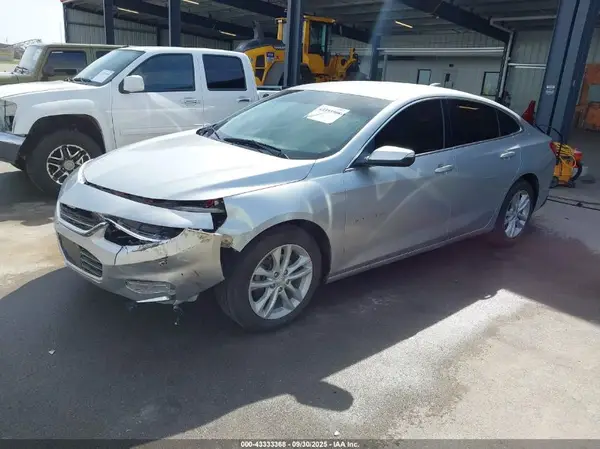1G1ZD5STXJF248683 2018 CHEVROLET MALIBU - Image 2