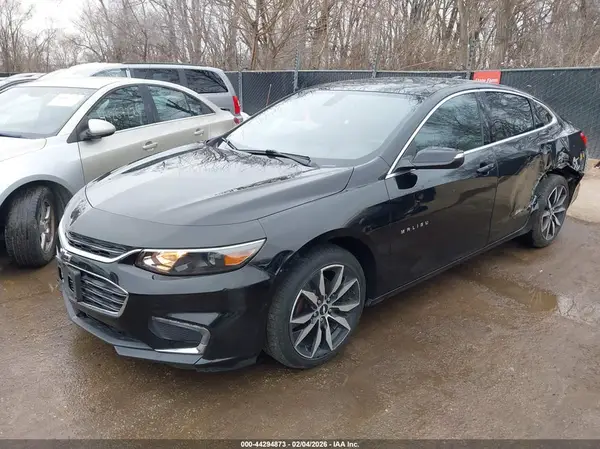 1G1ZD5STXJF259330 2018 CHEVROLET MALIBU - Image 2