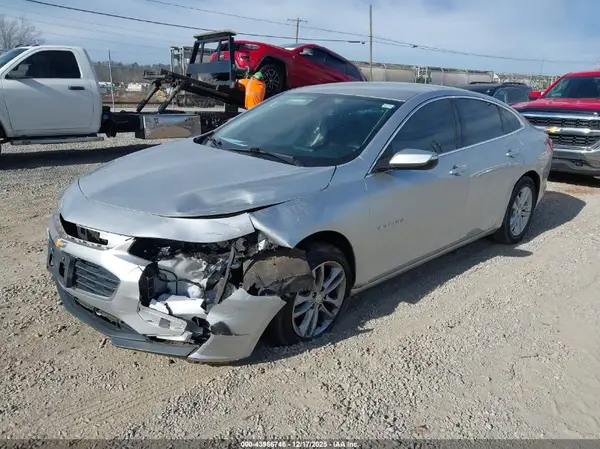 1G1ZD5STXJF265760 2018 CHEVROLET MALIBU - Image 2
