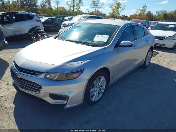 1G1ZD5STXJF268187 2018 CHEVROLET MALIBU - Image 2