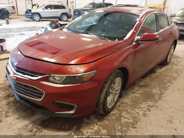 1G1ZD5STXJF272398 2018 CHEVROLET MALIBU - Image 2