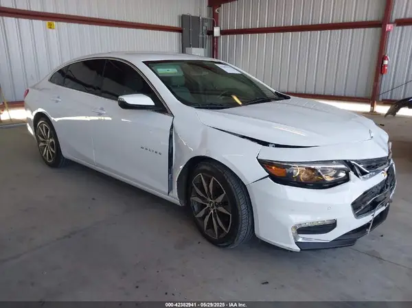 1G1ZD5STXJF293719 2018 CHEVROLET MALIBU - Image 1