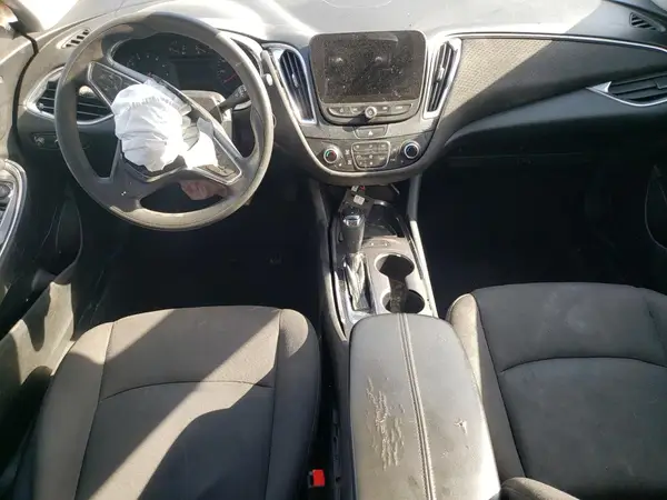 1G1ZD5STXKF106626 2019 CHEVROLET MALIBU - Image 8