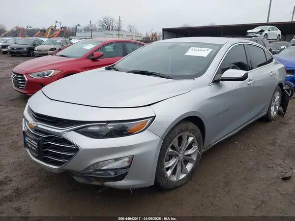 1G1ZD5STXKF112524 2019 CHEVROLET MALIBU - Image 2