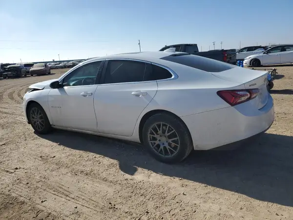 1G1ZD5STXKF112653 2019 CHEVROLET MALIBU - Image 2