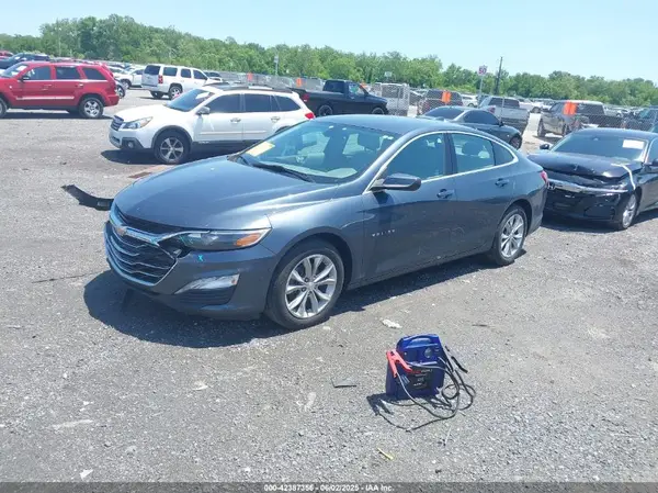 1G1ZD5STXKF116802 2019 CHEVROLET MALIBU - Image 2