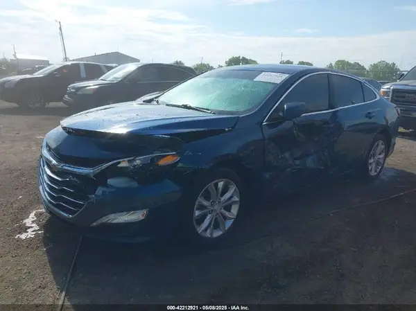 1G1ZD5STXKF121319 2019 CHEVROLET MALIBU - Image 2