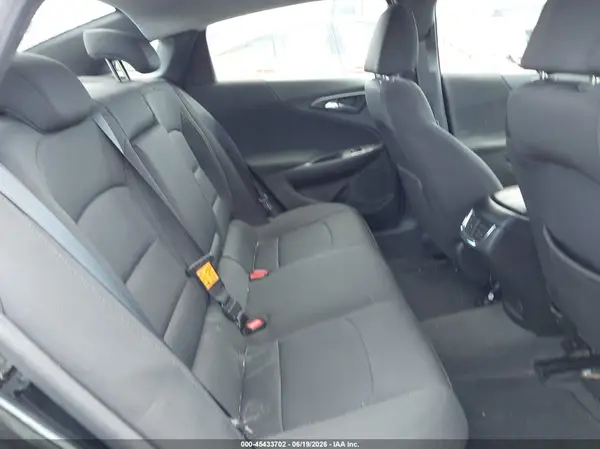 1G1ZD5STXKF121577 2019 CHEVROLET MALIBU - Image 8