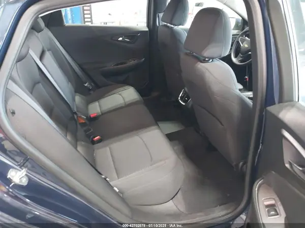 1G1ZD5STXKF125113 2019 CHEVROLET MALIBU - Image 8