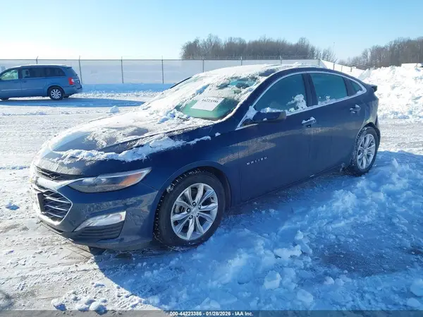 1G1ZD5STXKF126200 2019 CHEVROLET MALIBU - Image 2